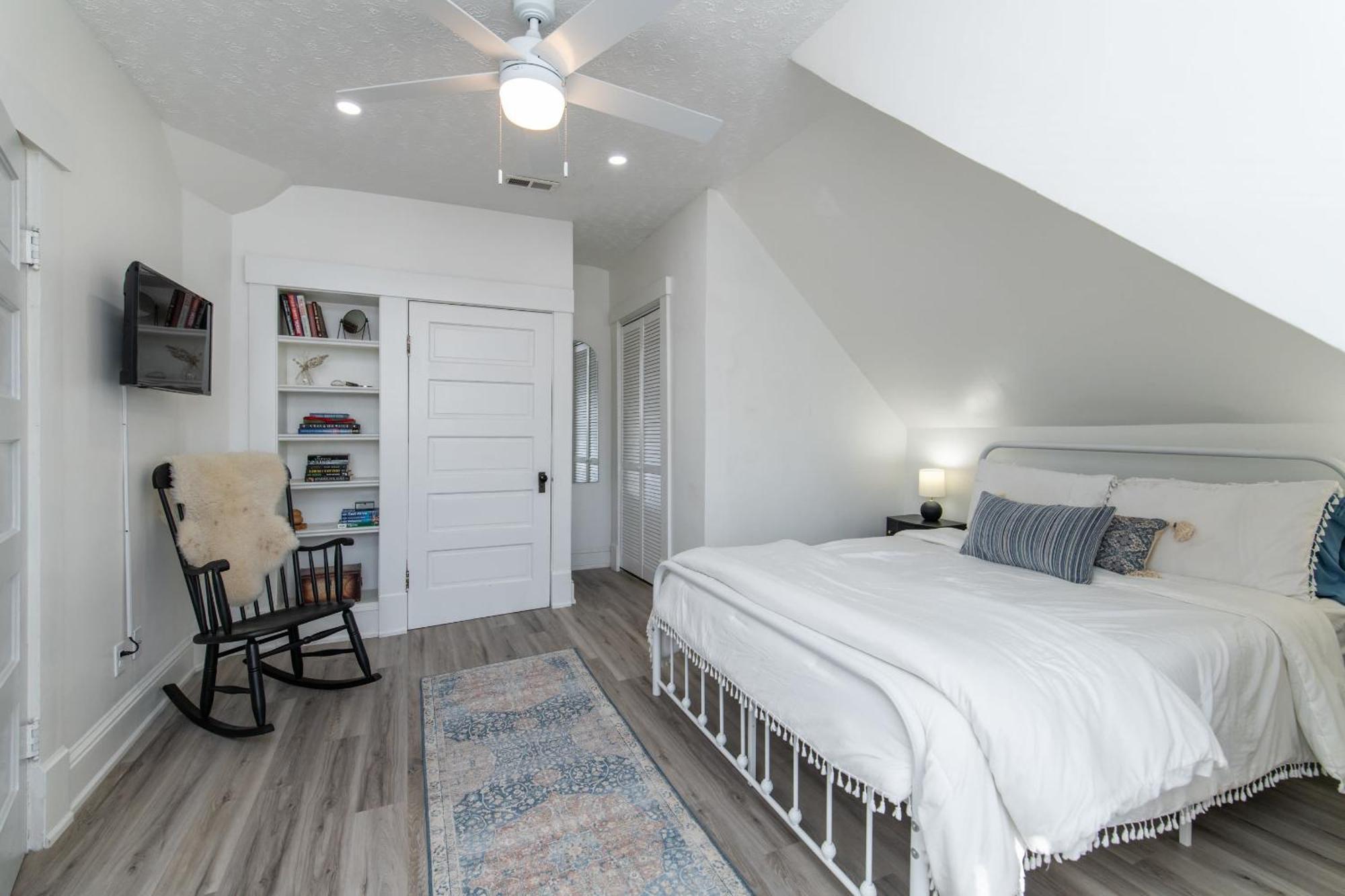 Loft On Capital - Ideally Located To Distilleries Франкфорт Екстериор снимка